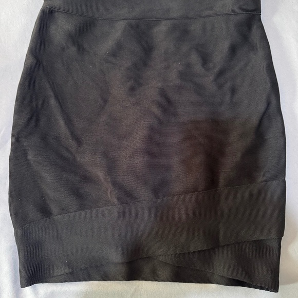 BCBGMaxAzria Skirt - Picture 1 of 1